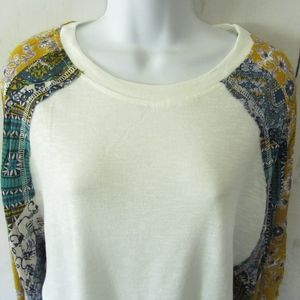Umgee Round Neck Puff Sleeve Top with Contrast Stitch Detail